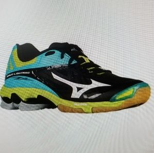 Mizuno Blk/Blue Wave Lightning Z2 Volleyball Shoes